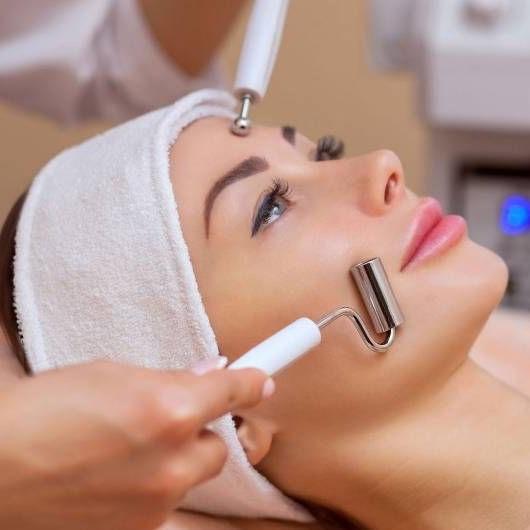 Deep Pore or Acne Facial